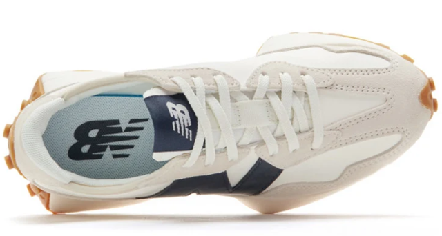 New Balance 327 Women's Sneakers – Moonbeam/Outerspace (WS327KB)